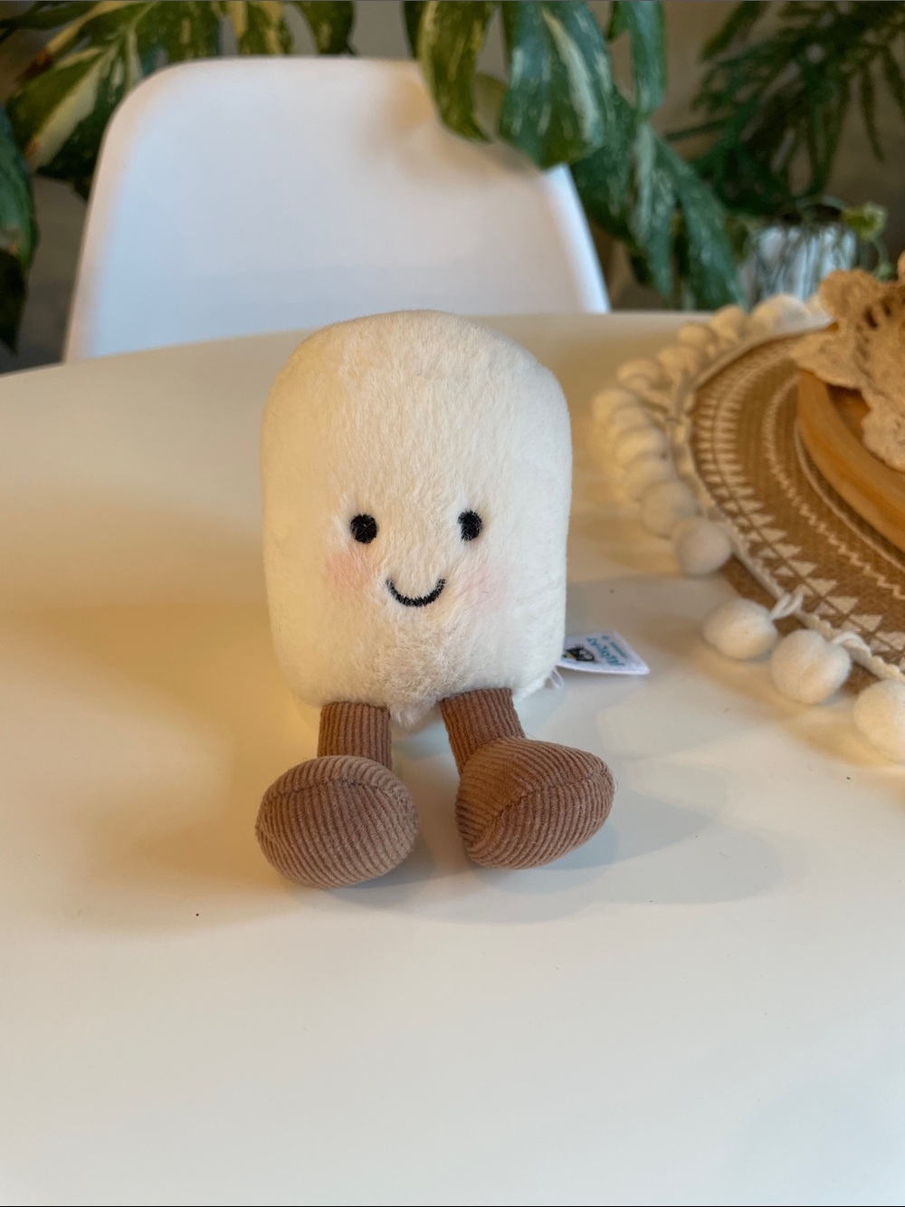NWOT Jellycat Cream Marshmallow